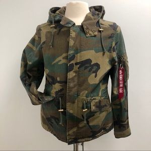 Alpha Industries Fishtail Parka Women’s